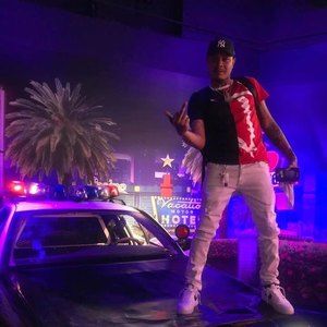 Meet your Posher, Julio